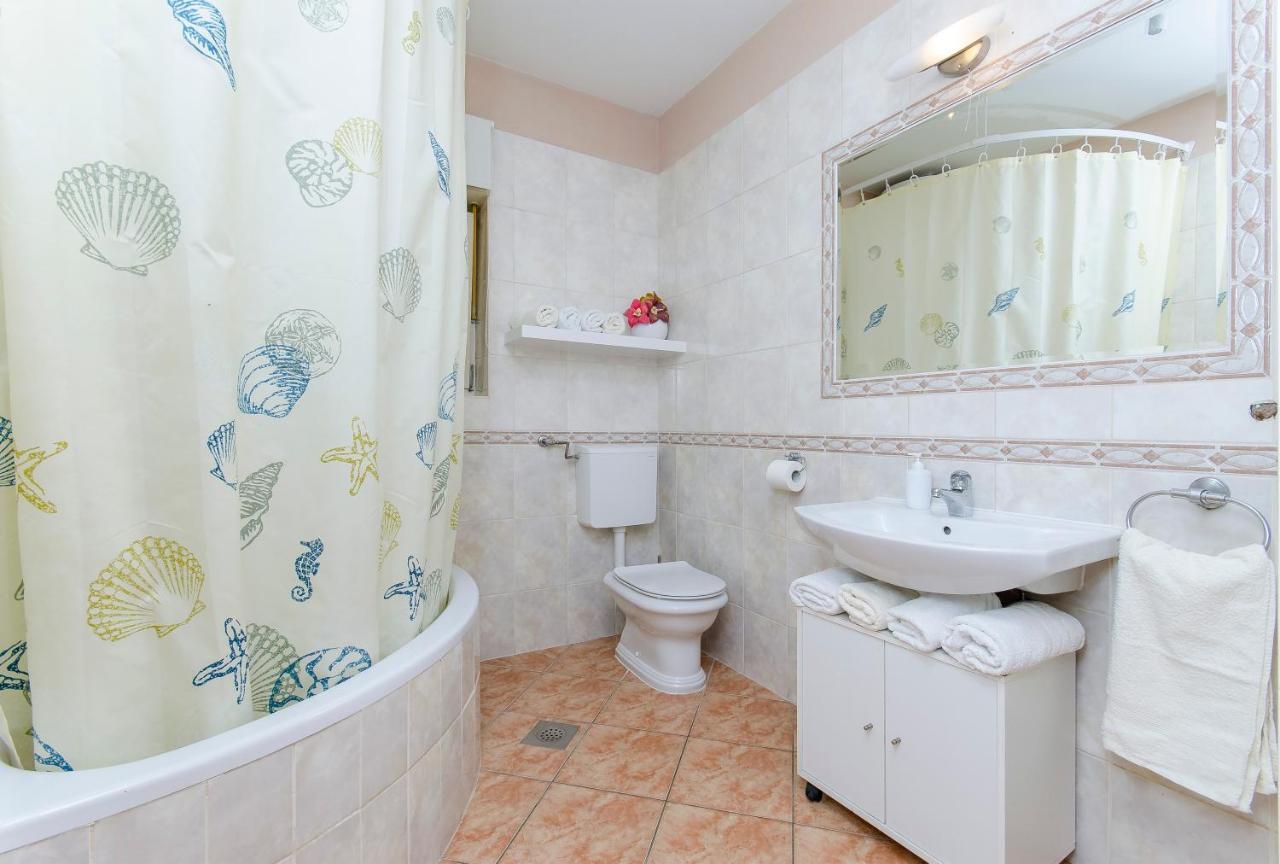 Fima Centar Stobrec Apartment Split Ngoại thất bức ảnh